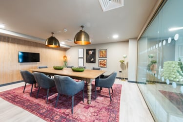 1 bed studio, Nelson Street, Holylands, Belfast, BT151BH - Image 1